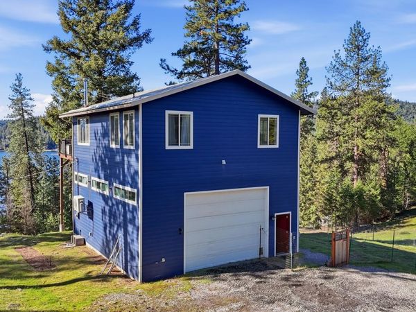 13118 NE Newman Lake Rd, Newman Lake, WA 99025