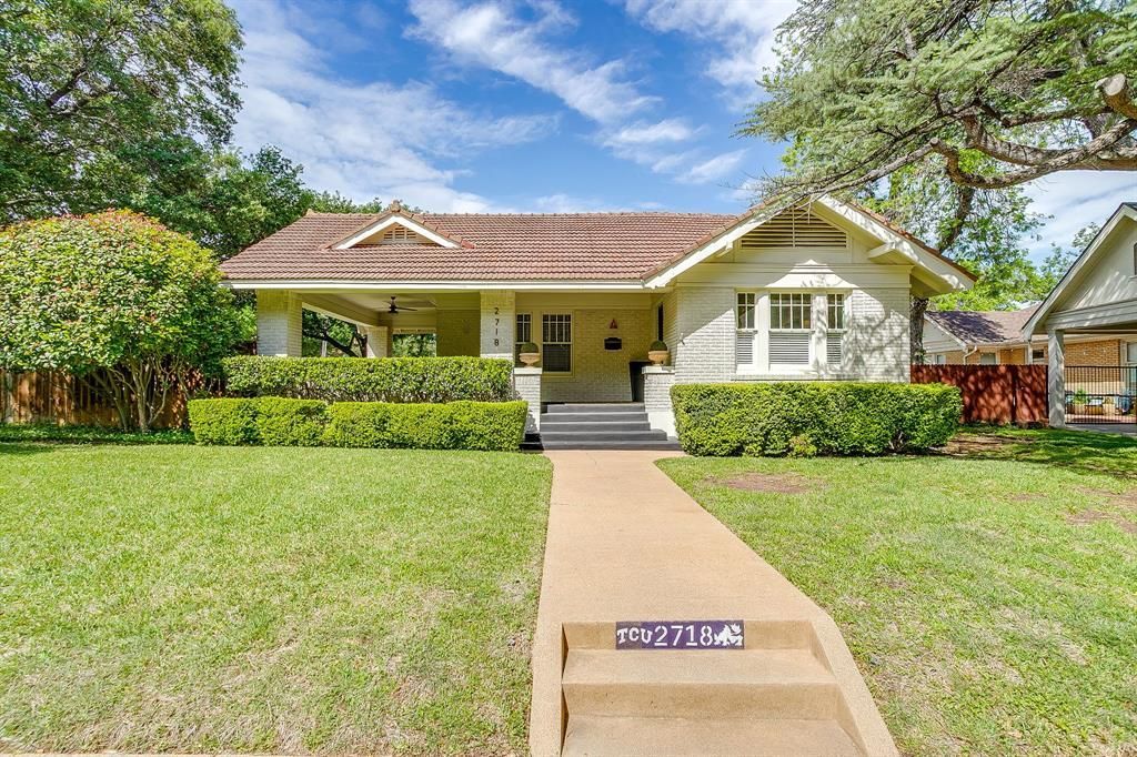 2718 Cockrell Avenue, Fort Worth, TX 76109 Main Photo