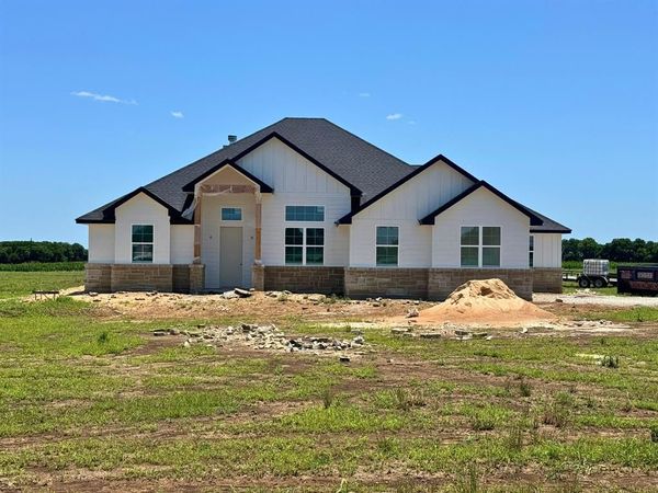 173 Willow Branch Road, McGregor, TX 76657