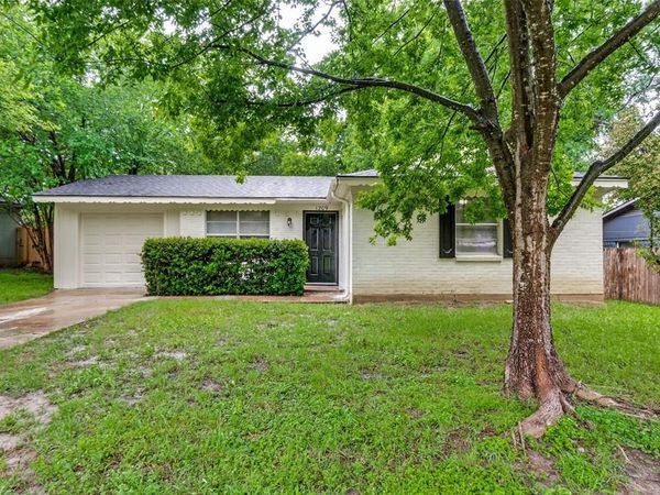 1209 Edgemont Drive, Mesquite, TX 75149