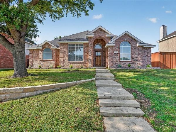 1428 Summerhill Drive, Carrollton, TX 75007