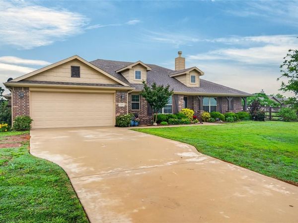 109 Springwood Ranch Loop, Springtown, TX 76082