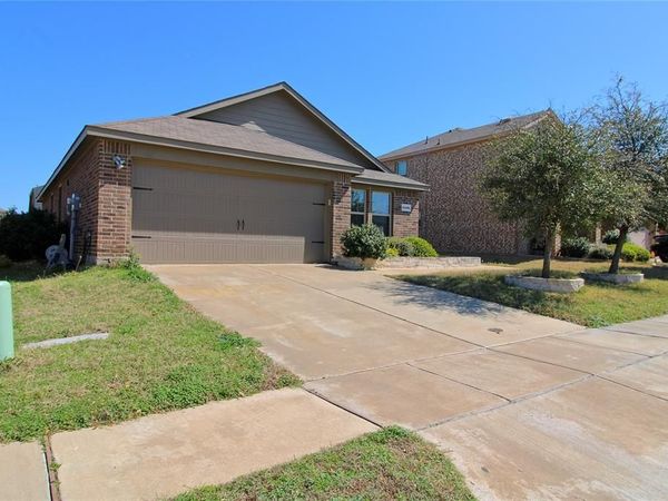 2428 Rosharon Drive, Forney, TX 75126