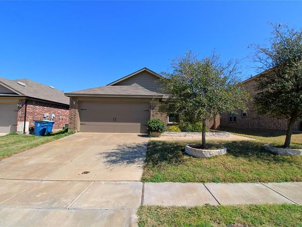 2428 Rosharon Drive, Forney, TX 75126