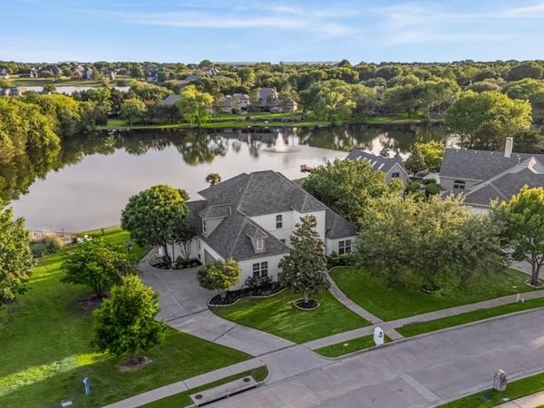 604 Willow Springs Drive, Heath, TX 75032