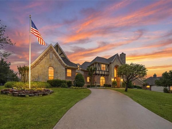 4637 Lake Breeze Drive, McKinney, TX 75071