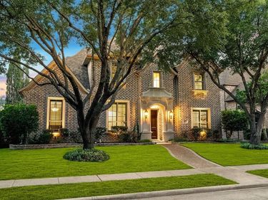4389 Siena Drive, Frisco, TX 75033