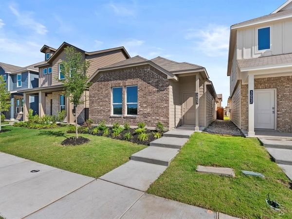 3053 Maple Orchard Lane, Fort Worth, TX 76140