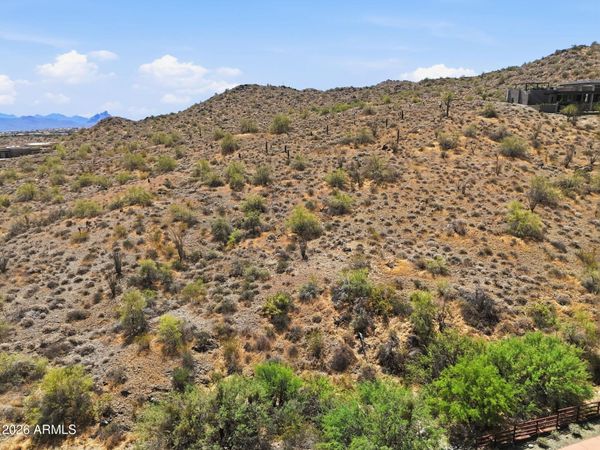 15810 N MOUNTAIN Parkway, Unit 222, Fountain Hills, AZ 85268