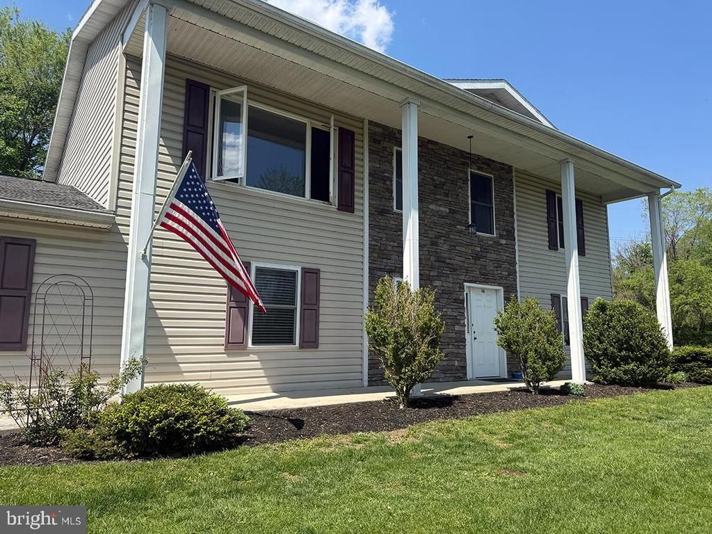 1121 MONTOUR ROAD , LOYSVILLE, PA 17047