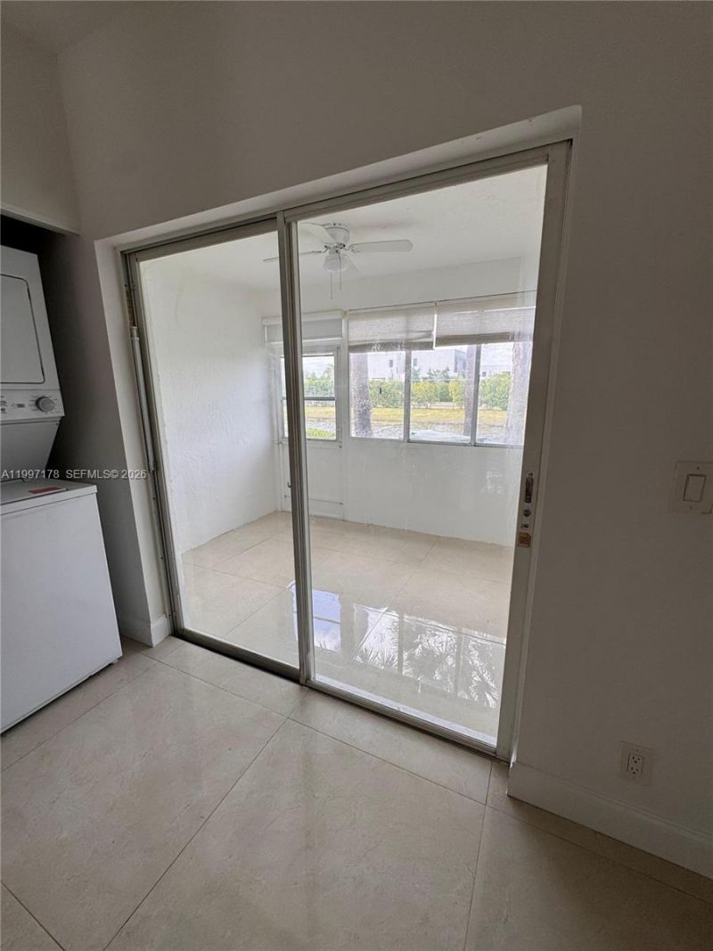 16747 Hemingway Dr , Weston, FL 33326 Photo