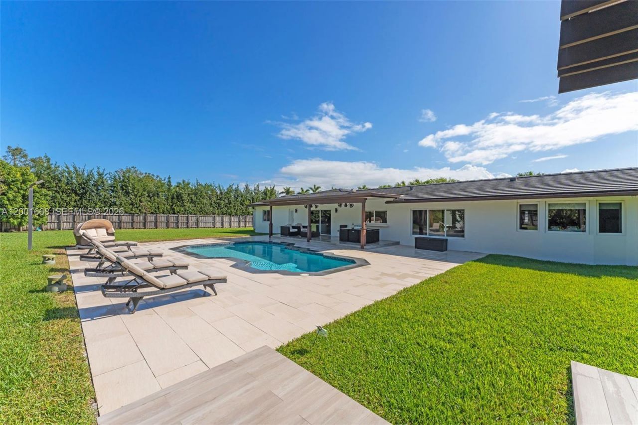 12904 SW 116th Ct , Miami, FL 33176 Photo