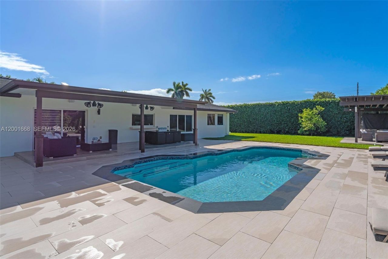 12904 SW 116th Ct , Miami, FL 33176 Photo