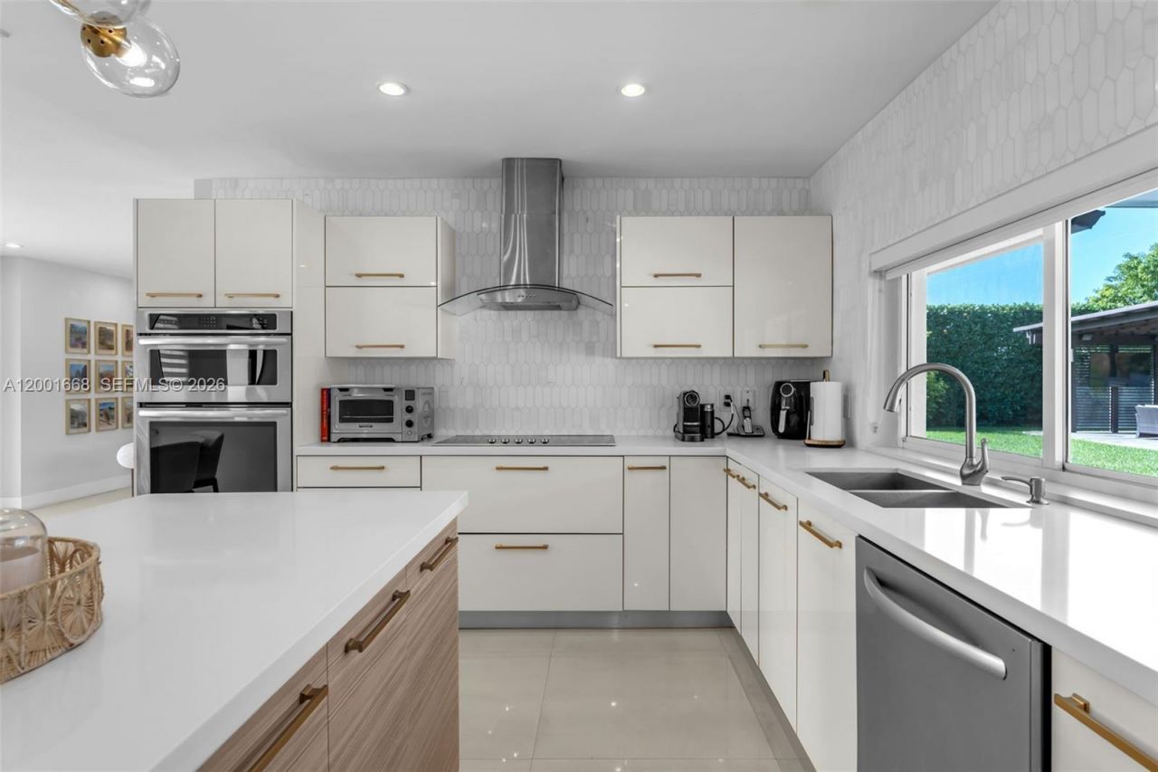 12904 SW 116th Ct , Miami, FL 33176 Photo