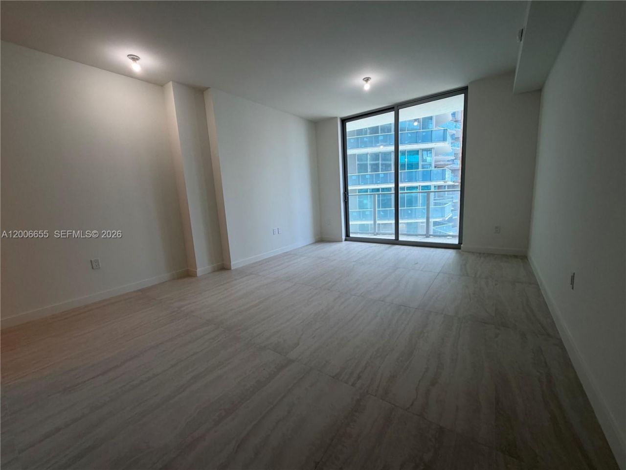 77 SE 5 Street, Unit 1904, Miami, FL 33131 Photo