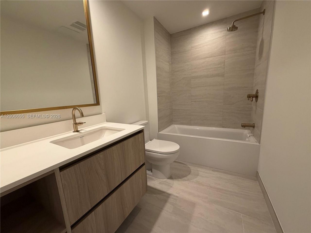 77 SE 5 Street, Unit 1904, Miami, FL 33131 Photo