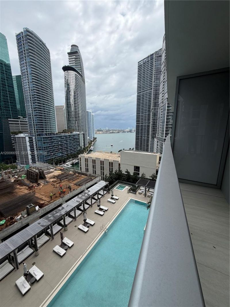77 SE 5 Street, Unit 1904, Miami, FL 33131 Photo