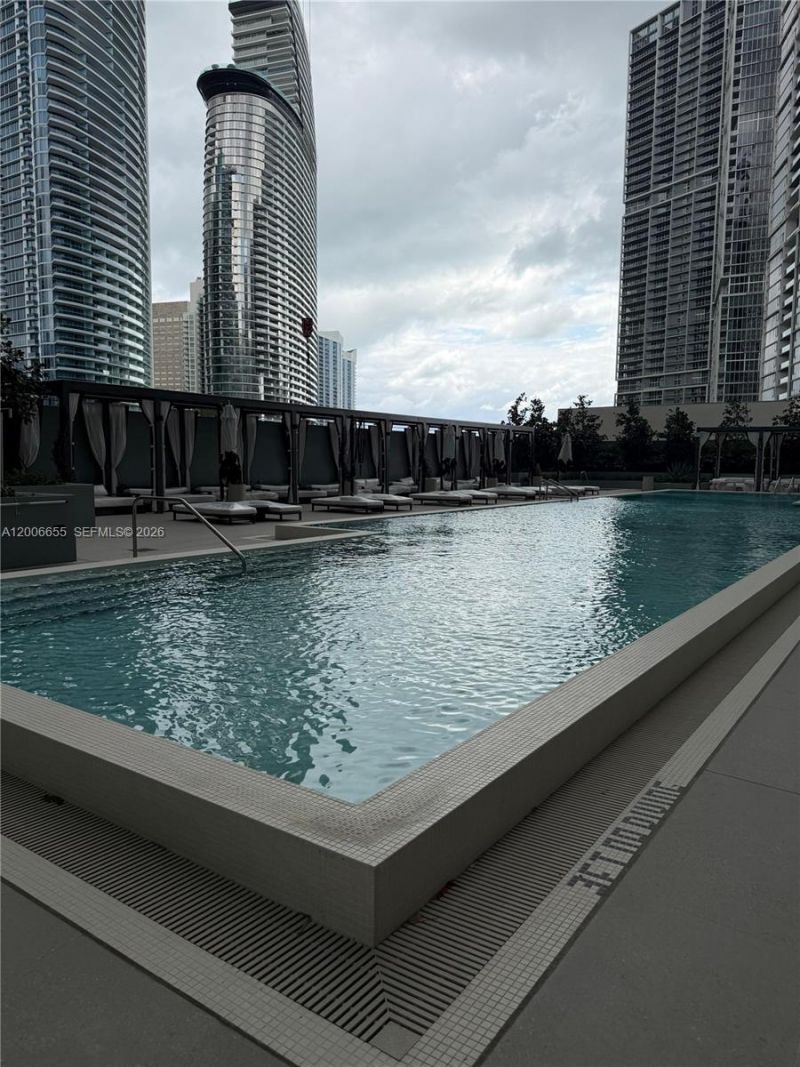77 SE 5 Street, Unit 1904, Miami, FL 33131 Photo
