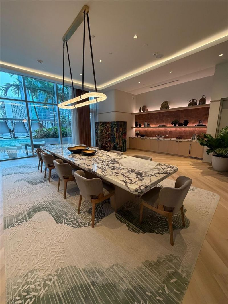77 SE 5 Street, Unit 1904, Miami, FL 33131 Photo