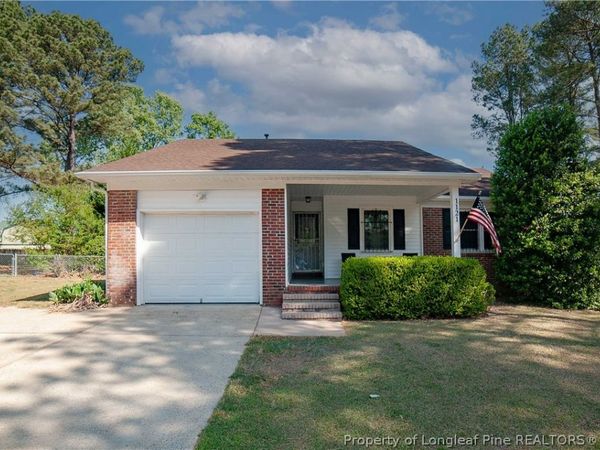 1121 Butterwood Circle , Fayetteville, NC 28314