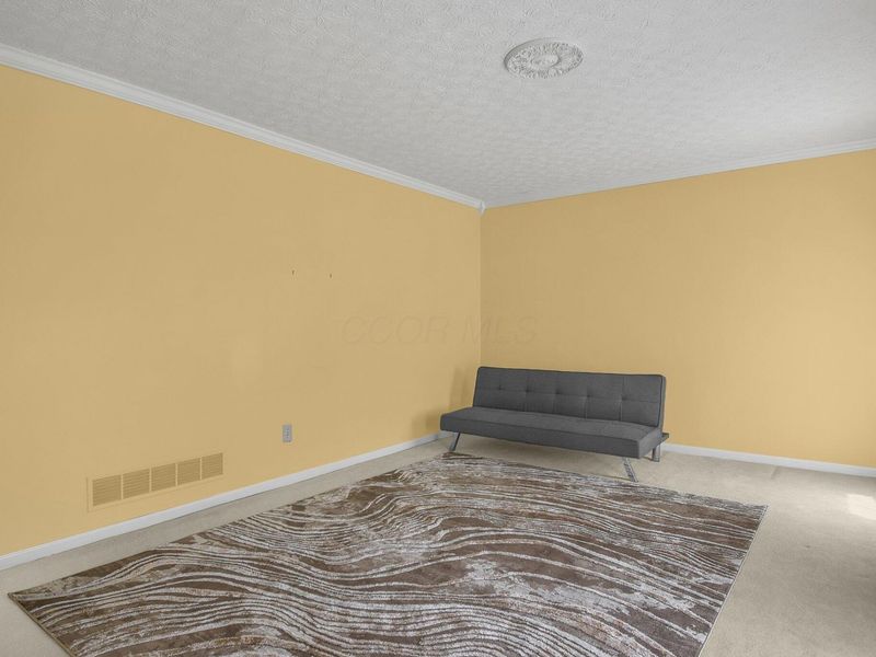 360 Field Harvest Avenue, Pickerington, OH 43147 Photo 10