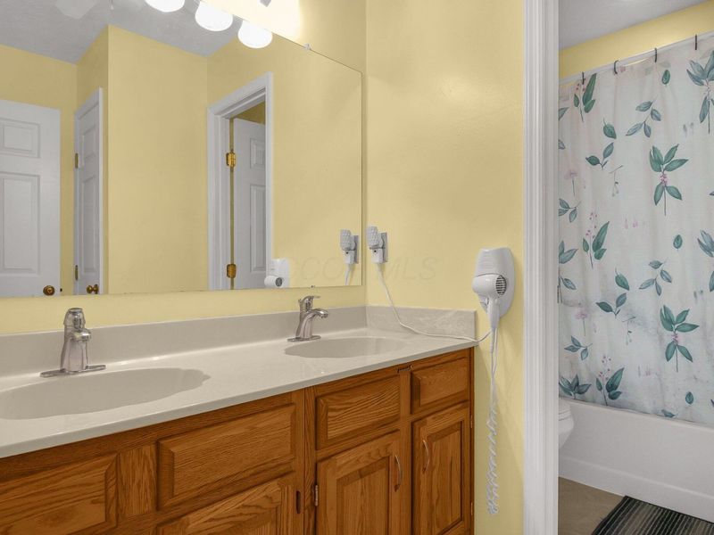 360 Field Harvest Avenue, Pickerington, OH 43147 Photo 11