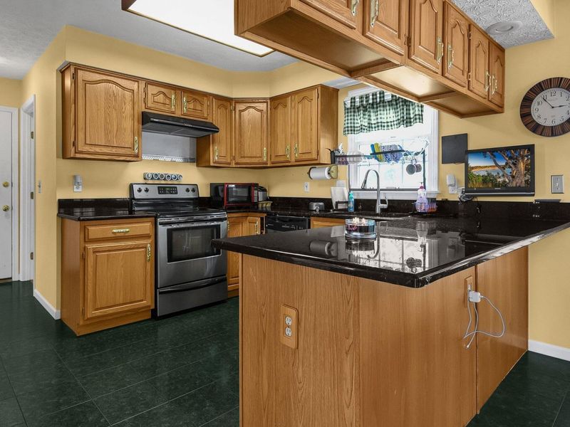 360 Field Harvest Avenue, Pickerington, OH 43147 Photo 5