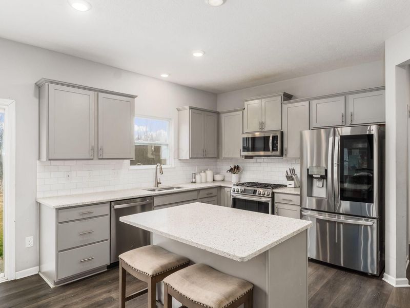 202 Deanscroft Drive , Pickerington, OH 43147 Photo 12