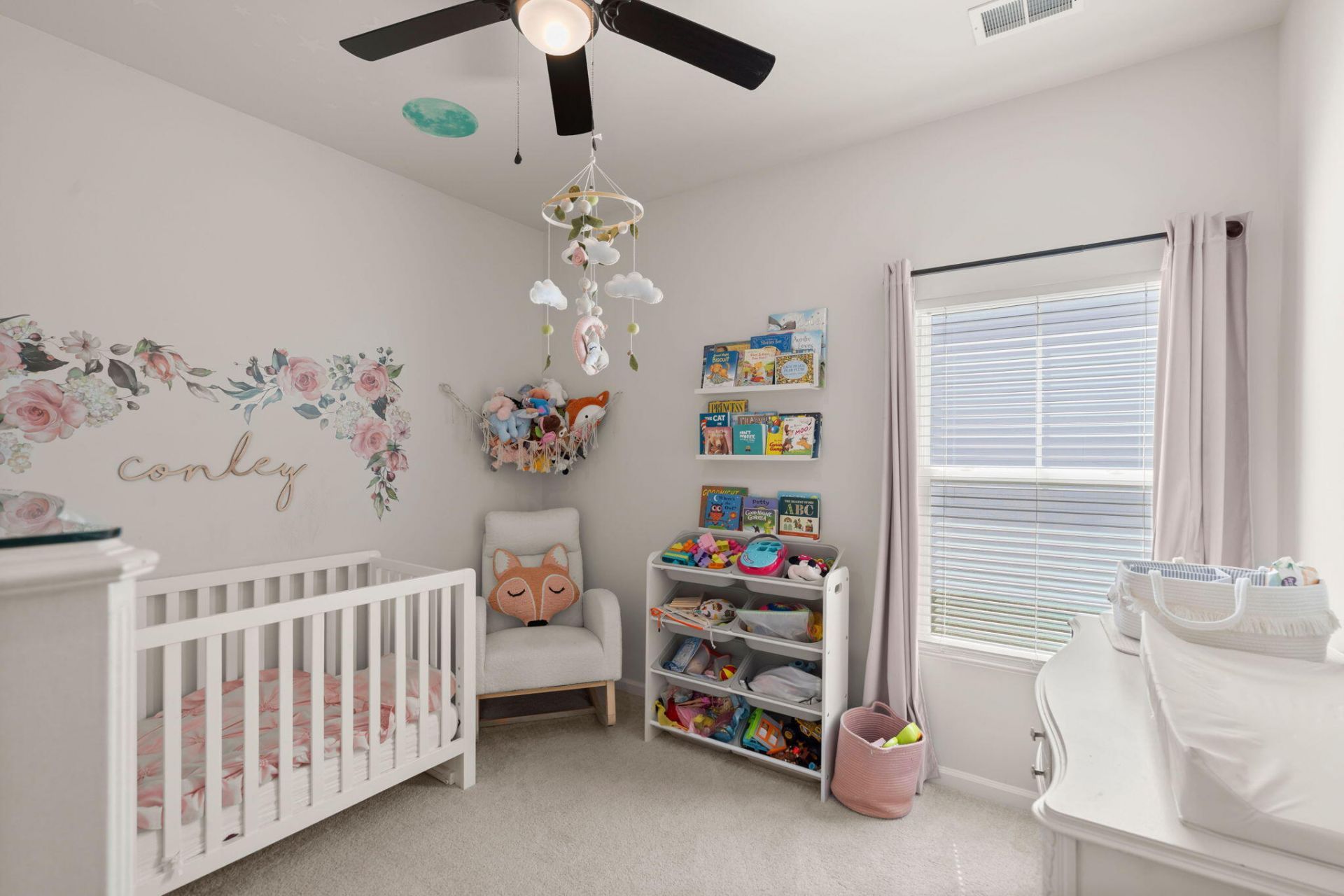 131 Vistawood Drive Photo 18