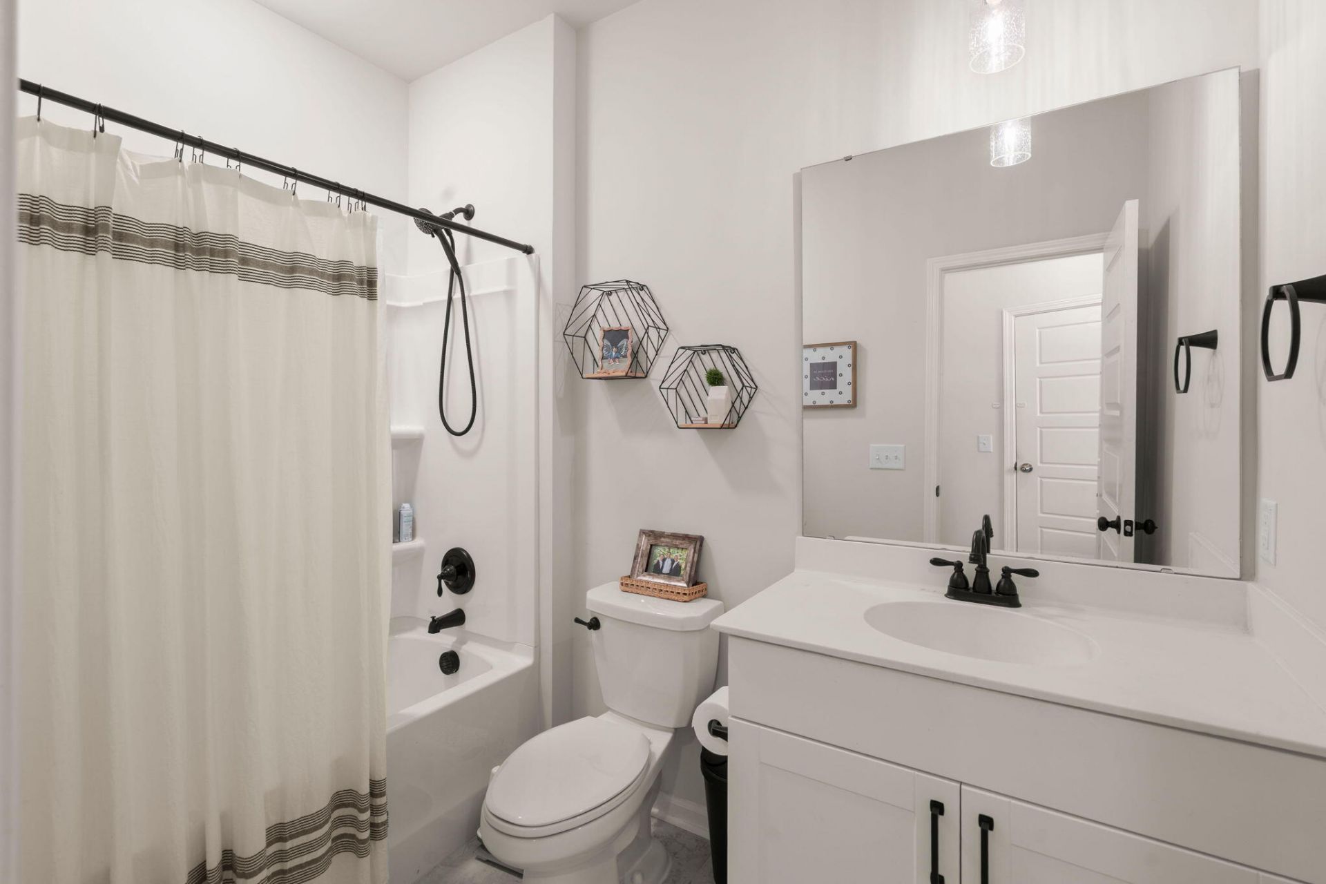 131 Vistawood Drive Photo 20