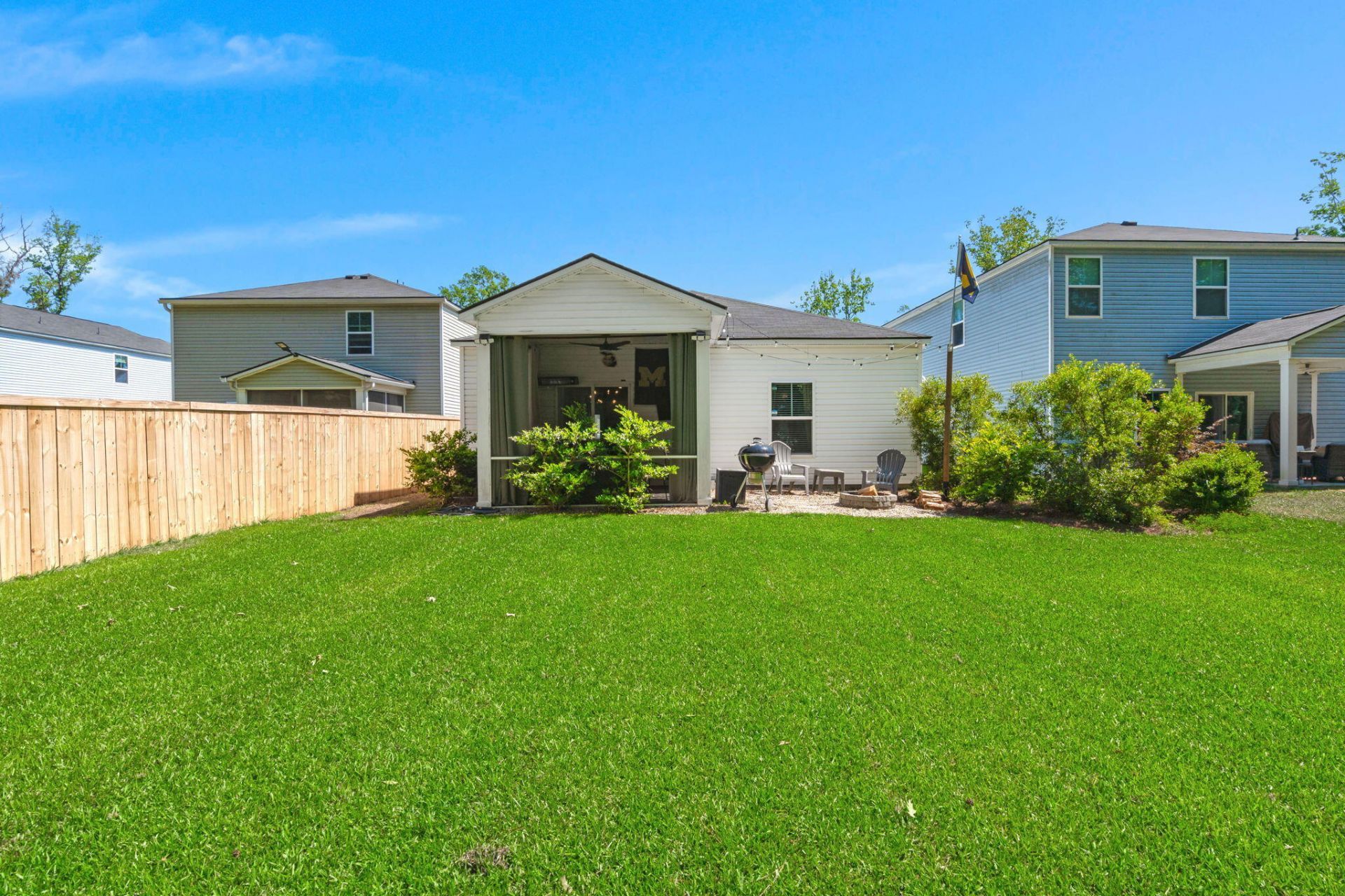 131 Vistawood Drive Photo 25