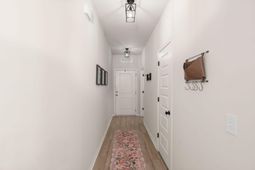 131 Vistawood Drive photo 4