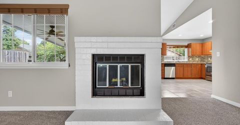 4070 Deer Trail Way, Sacramento, CA 95823 Photo