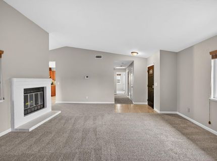 4070 Deer Trail Way, Sacramento, CA 95823 Photo