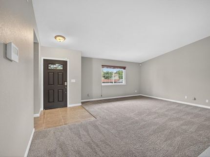 4070 Deer Trail Way, Sacramento, CA 95823 Photo