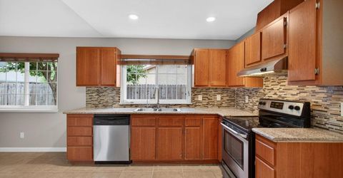 4070 Deer Trail Way, Sacramento, CA 95823 Photo