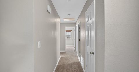 4070 Deer Trail Way, Sacramento, CA 95823 Photo