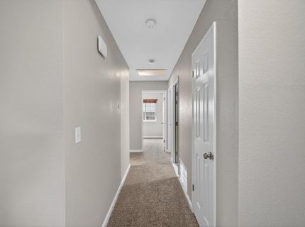 4070 Deer Trail Way, Sacramento, CA 95823 Photo