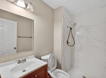 4070 Deer Trail Way, Sacramento, CA 95823 Photo