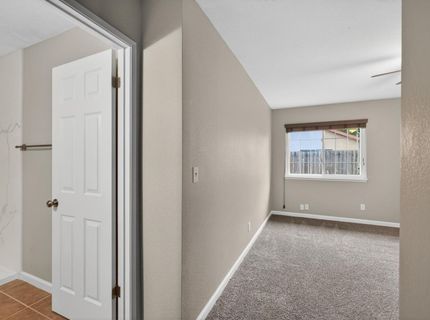 4070 Deer Trail Way, Sacramento, CA 95823 Photo