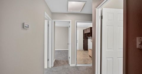 4070 Deer Trail Way, Sacramento, CA 95823 Photo