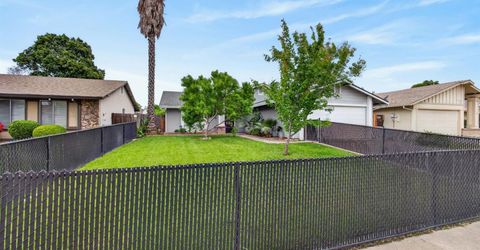 4070 Deer Trail Way, Sacramento, CA 95823 Photo