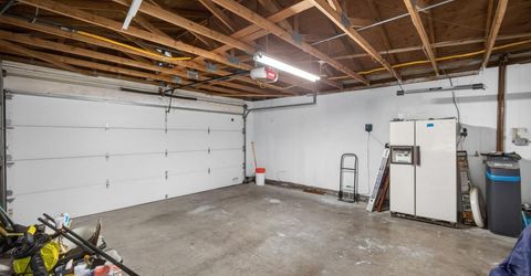 4070 Deer Trail Way, Sacramento, CA 95823 Photo