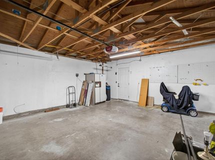 4070 Deer Trail Way, Sacramento, CA 95823 Photo