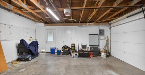 4070 Deer Trail Way, Sacramento, CA 95823 Photo