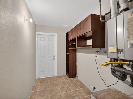 4070 Deer Trail Way, Sacramento, CA 95823 Photo