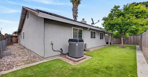 4070 Deer Trail Way, Sacramento, CA 95823 Photo