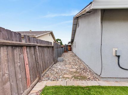 4070 Deer Trail Way, Sacramento, CA 95823 Photo