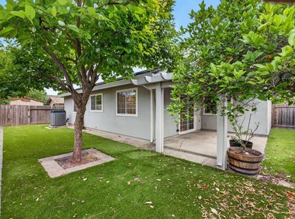 4070 Deer Trail Way, Sacramento, CA 95823 Photo