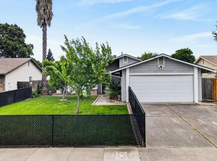 4070 Deer Trail Way, Sacramento, CA 95823 Photo